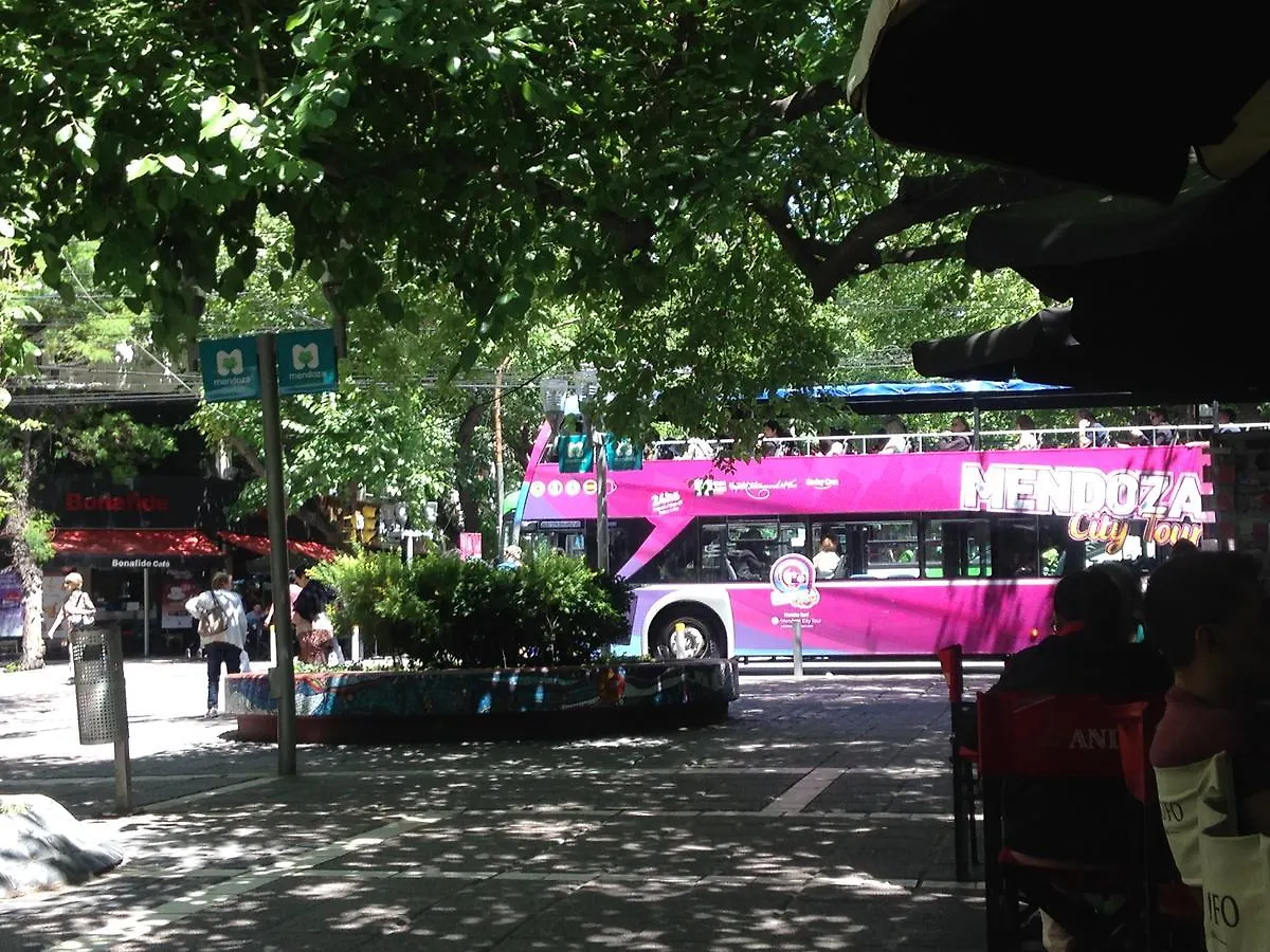 Peatonal Colonial Apartment Mendoza